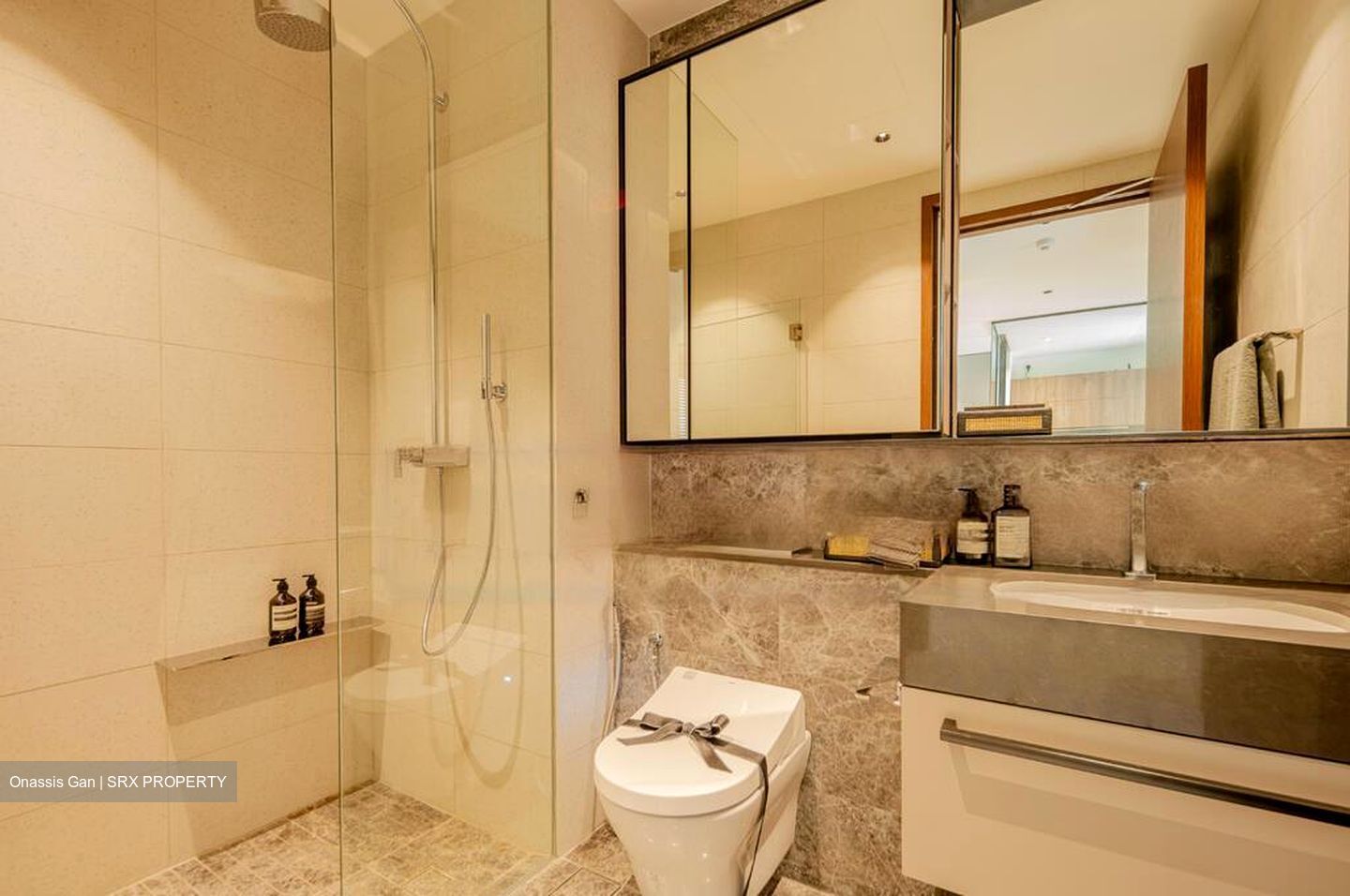 Bukit Sedap Road (D10), Terrace #450586161